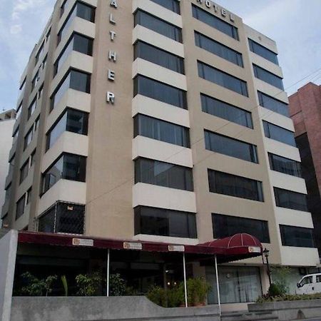 Aparthotel Walther Quito Exteriör bild